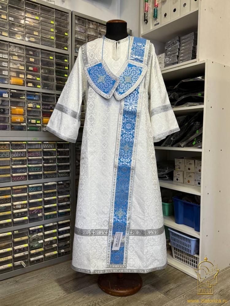 Орарь голубой с серебром, шелк, с поручами