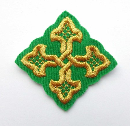 Крест 4 ВЯЗАНЫЙ, зеленый с золотом,6-7 см