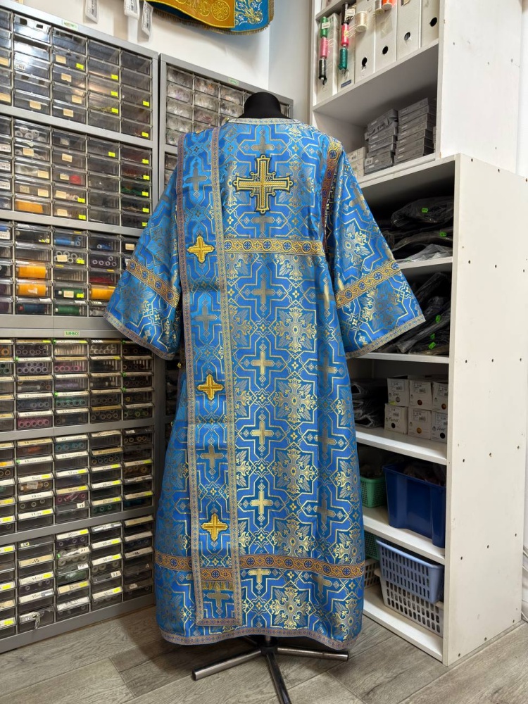 Диаконский стихарь, шелк, голубой с золотом.