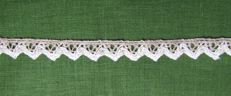 Кружево 158, плетеное, шир. 1,5 см