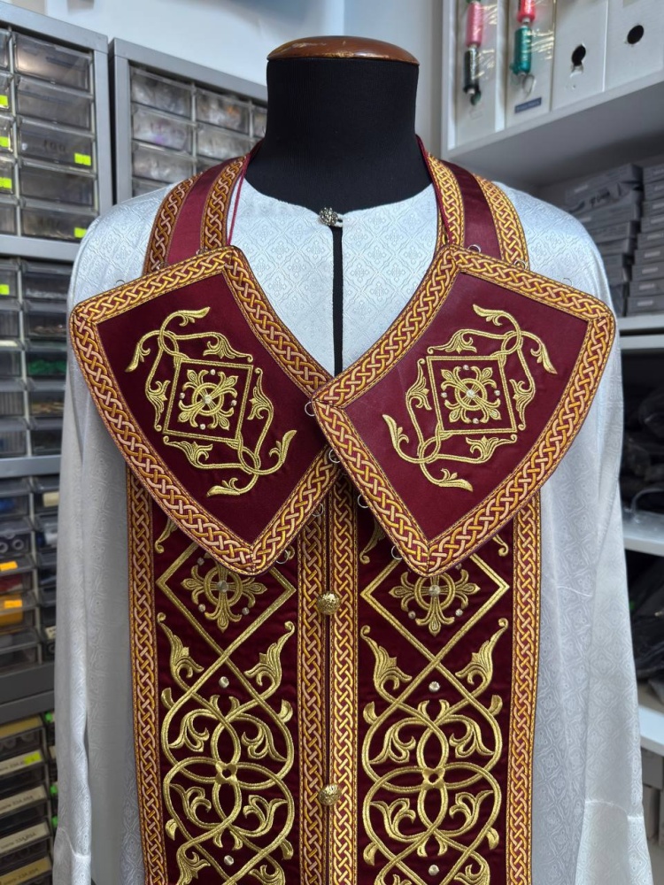 Епитрахиль + поручи, вышитая бордовая с золотом