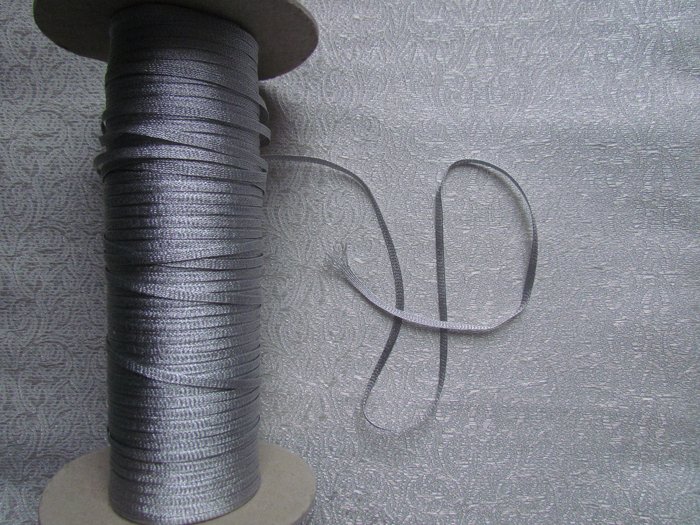 Шнур Германия 840/21 col. 18,, плоский, шир. 4 мм, серебро