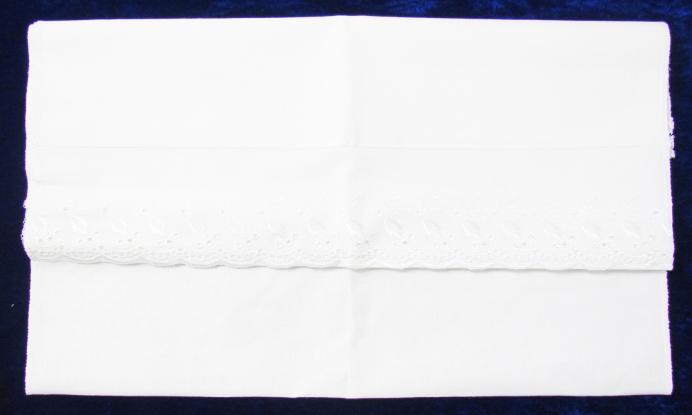 Полотенце Венчальное малое белое, отделка шитьем