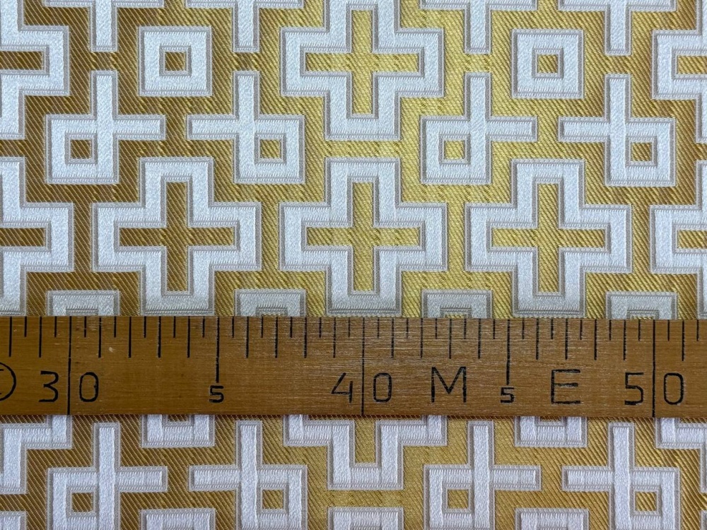 Шелк ИХТИС, белый с золотом, шир. 160 см