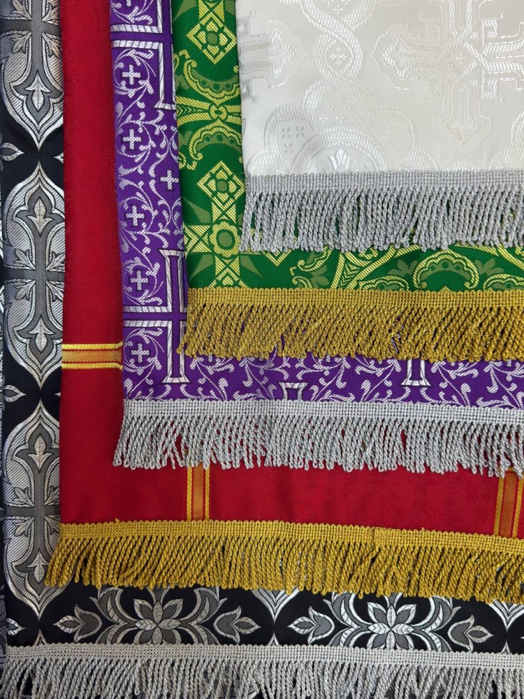 Пелена на престол/жертвенник 120 х 120, шелк церковный