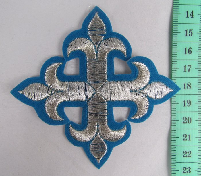 Крест 3 КАПЛЕВИДНЫЙ, голубой с серебром,8-9 см