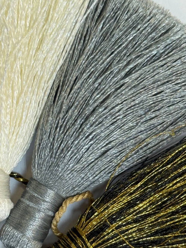 Кисть серая 5 см