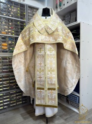 Облачение иерейское, шелк, белый с золотом.