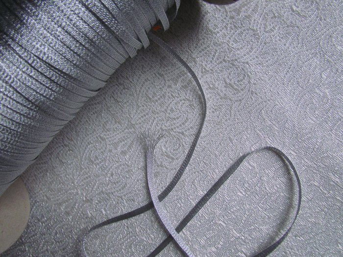 Шнур Германия 840/21 col. 18,, плоский, шир. 4 мм, серебро