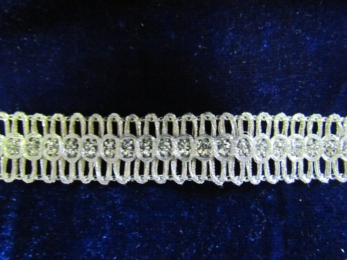 Тесьма серебро 21