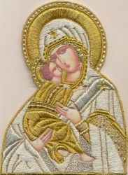 Икона Богородицы Владимирская, высота 16-17 см, вышитая Икона Богородицы Владимирская, высота 16-17 см, вышитая