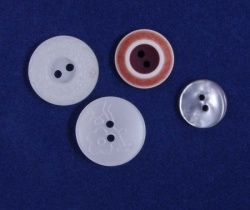 Пуговицы 4