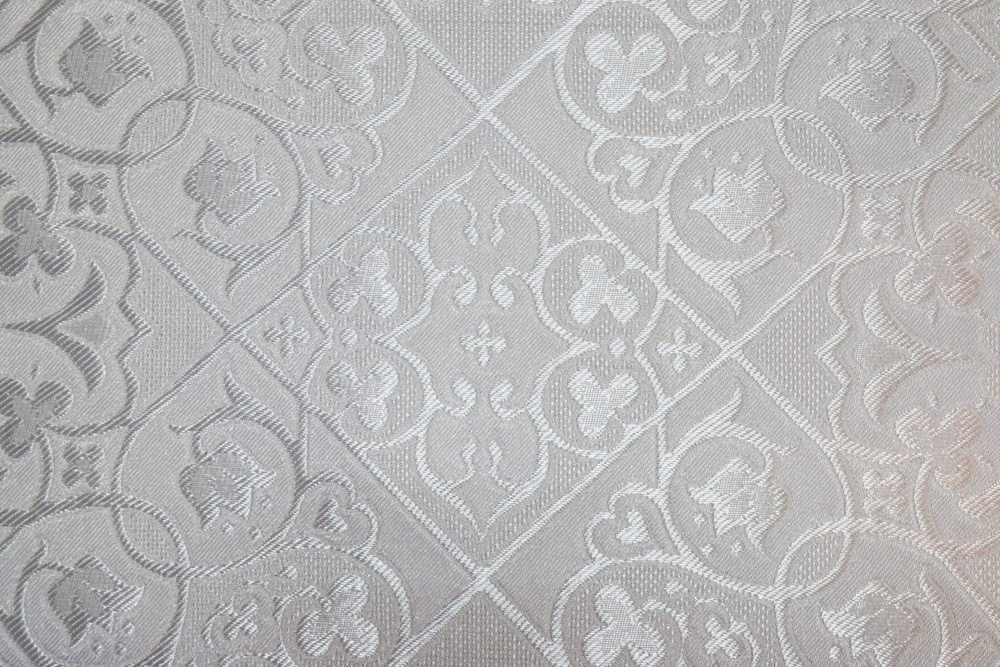 Шелк СОФИЯ, белый с серебром , шир. 165 см