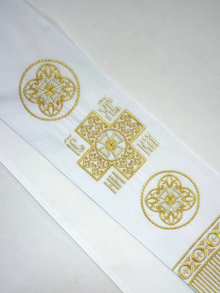 Закладка вышитая, белая с золотом, шир. 13 см