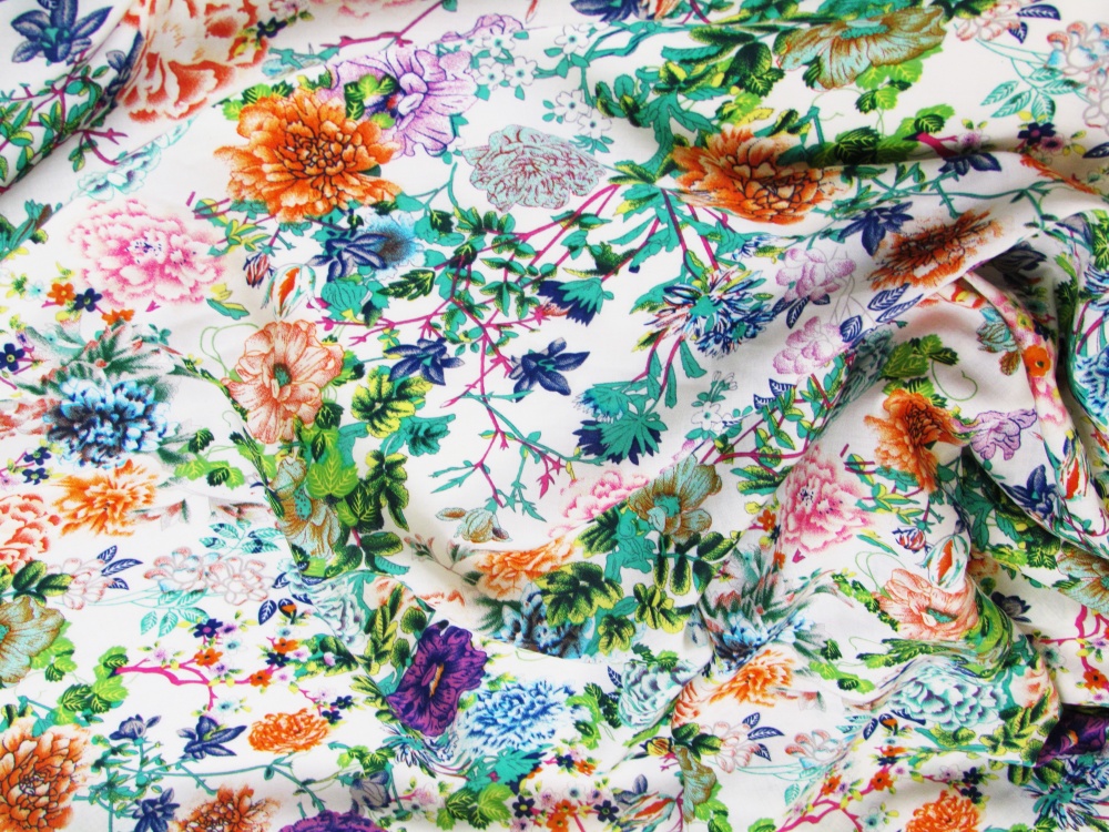 Штапель ЦВЕТОЧКИ 38, шир. 150 см