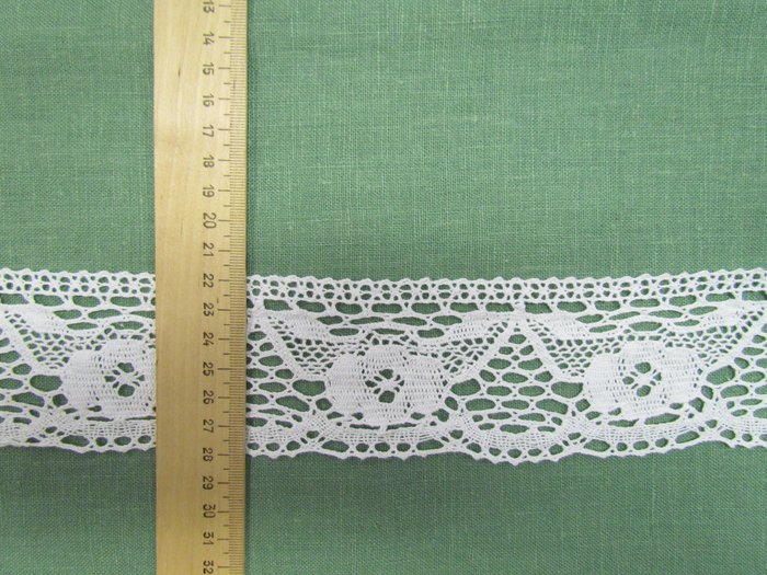 Кружево 47, плетеное