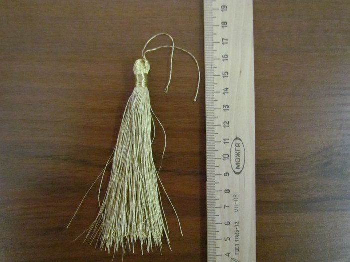 Кисть декоративная, золото, длина 11 см, арт. 1949