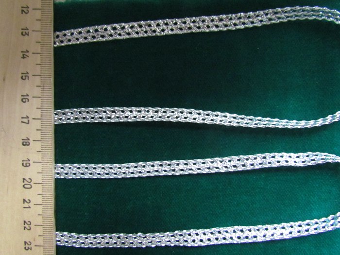 Тесьма серебро СОТЫ (моток)