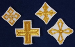 Крест 5 белый с золотом,4-5 см