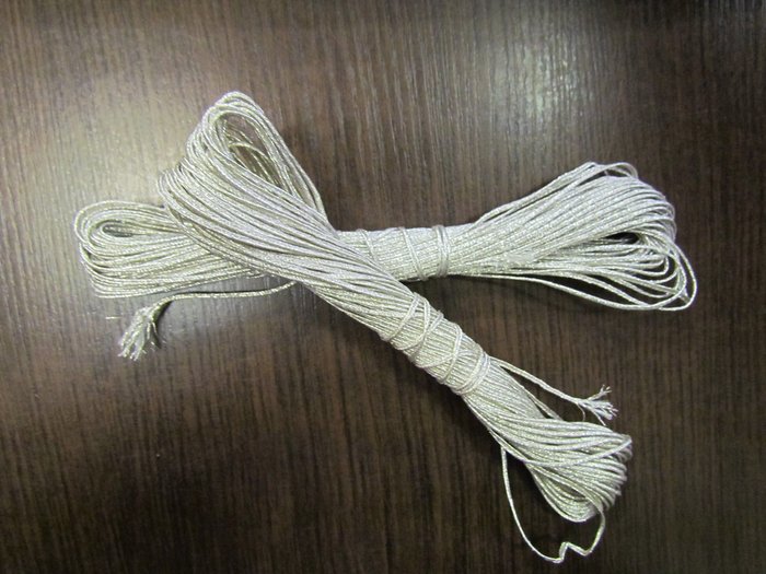 СУТАЖ, шнур, цвет - серебро, в мотке 20 м