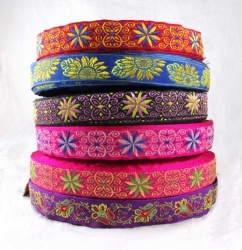 Тесьма жаккардовая, шир. 2-3 см