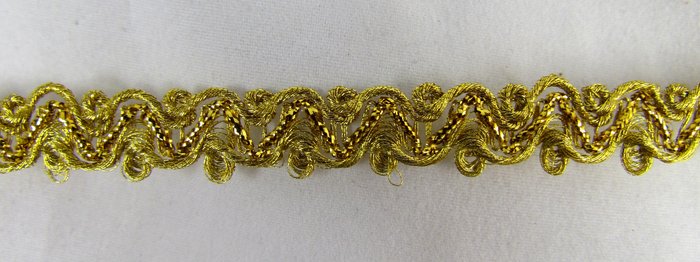 Тесьма золото 38 арт. F437, 18 м в упаковке