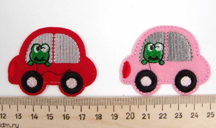 Термоаппликация 22 детская МАШИНКА