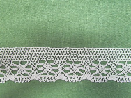 Кружево 46, плетеное