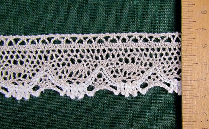 Кружево 157, плетеное, шир. 3,5 см