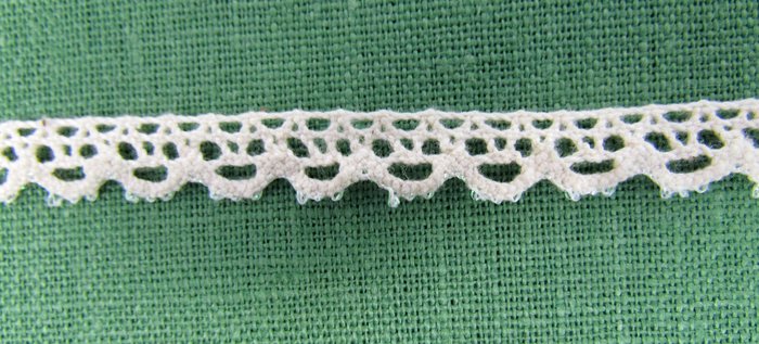 Кружево 119, плетеное, сливки, с люрексом