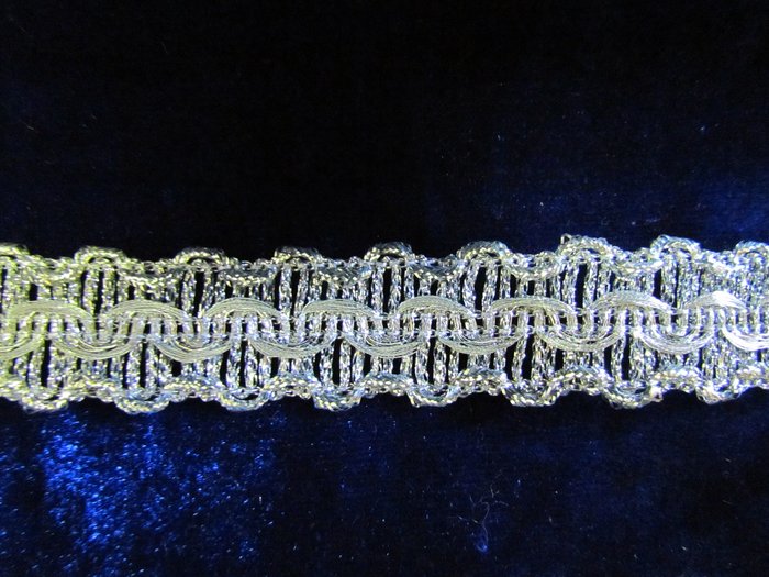 Тесьма серебро 45