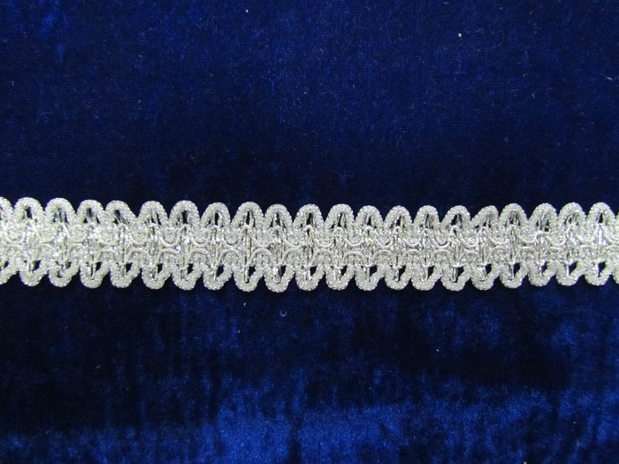 Тесьма серебро 72