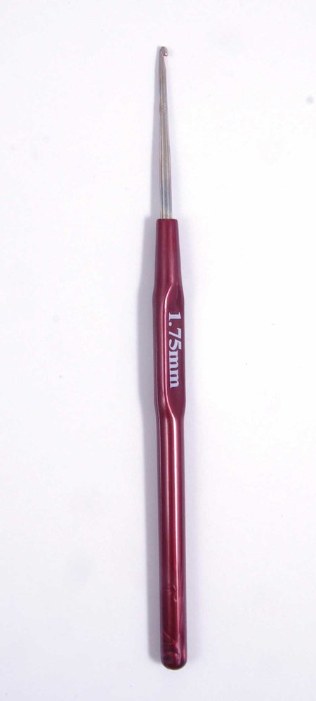 Крючок вязальный металлический № 1,75, с пластиковой ручкой, 14 см