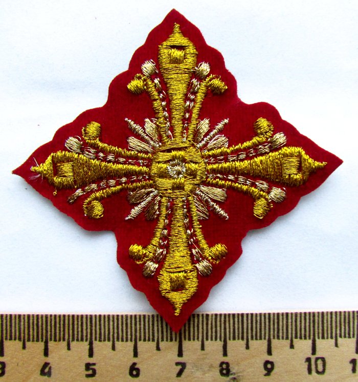 Крест 4 ВАНИН, красный с золотом,6-7 см