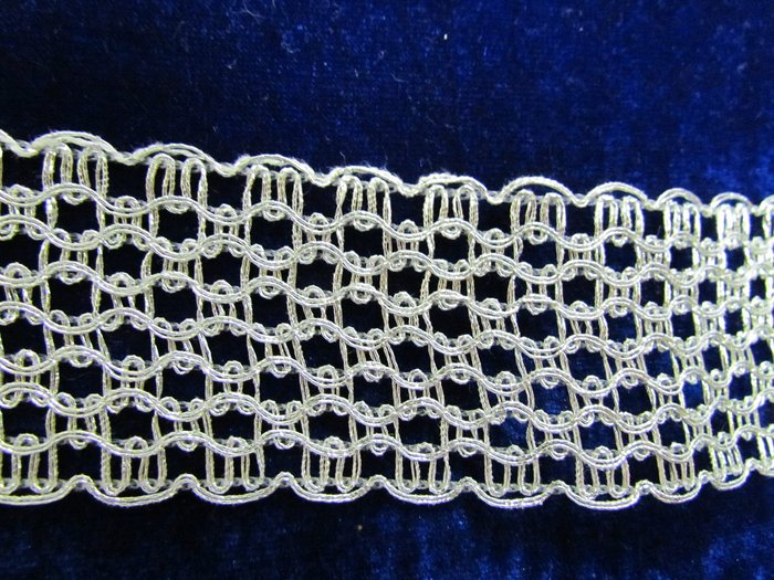 Тесьма серебро 62