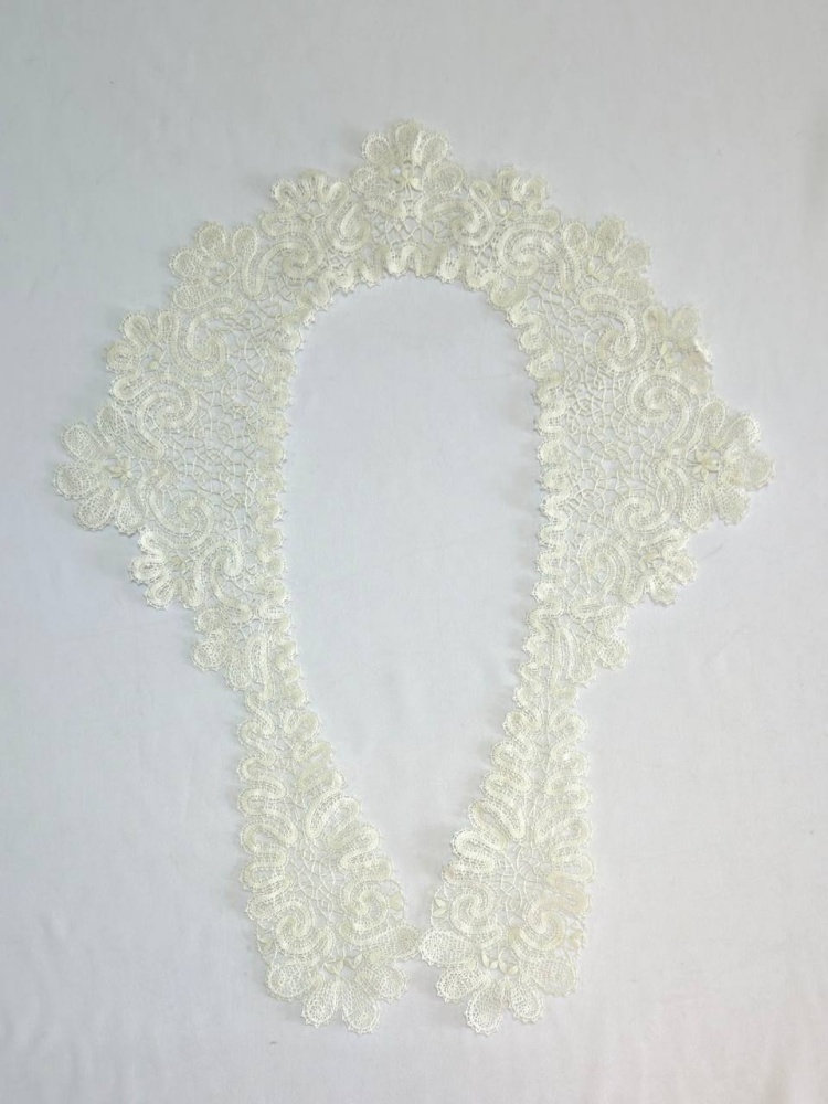 Воротник 1, кружево большое