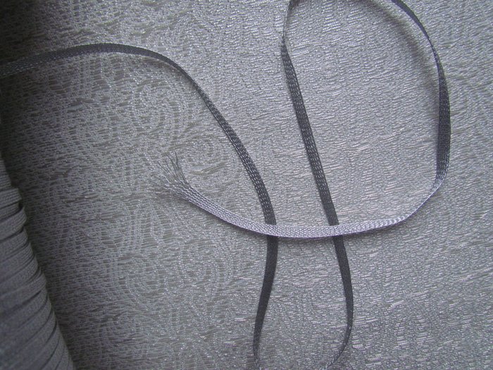 Шнур Германия 840/21 col. 18,, плоский, шир. 4 мм, серебро