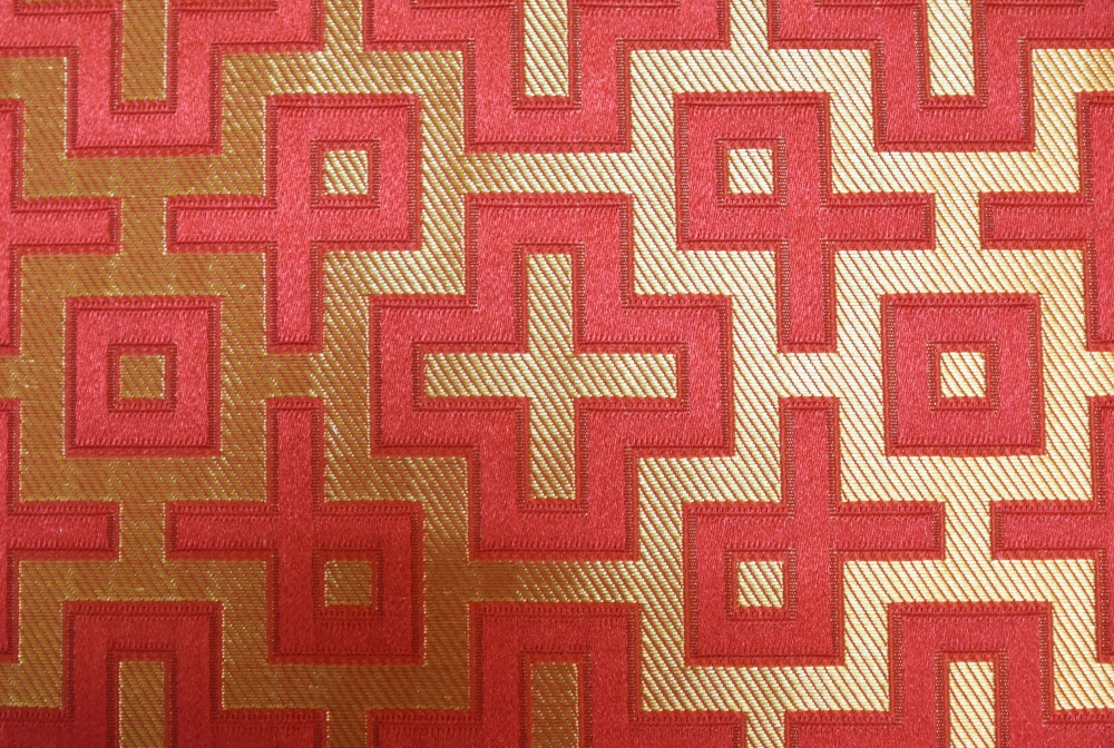 Шелк ИХТИС, красный с золотом, шир. 160 см