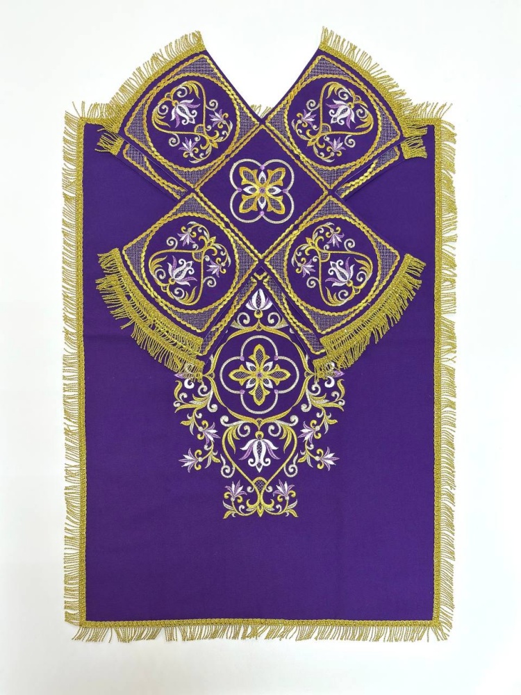 Покровцы габардин, СЕРЕБРЯНЫЙ ЦВЕТОК, фиолетовые с золотой и цветной вышивкой