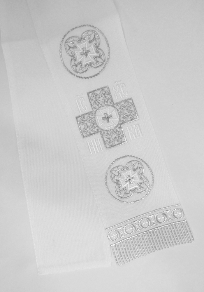 Закладка вышитая, белая с серебром, шир. 10 см