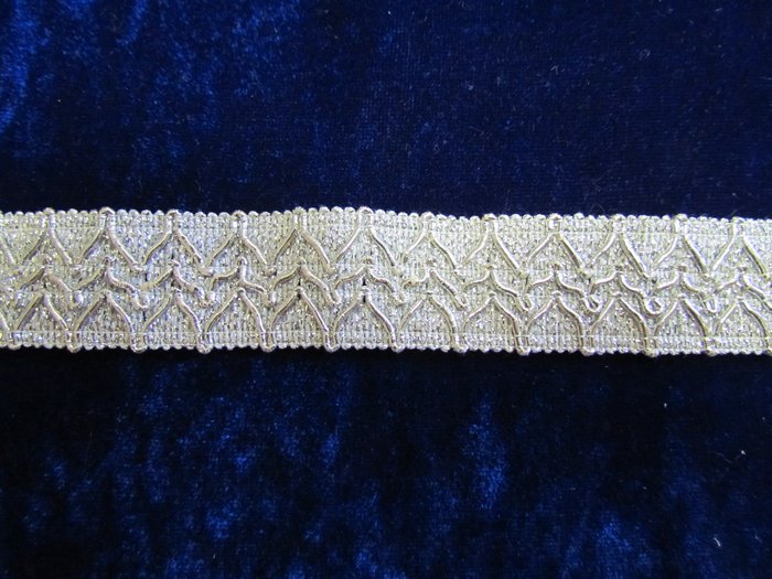 Тесьма серебро 91