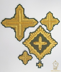 Набор крестов, КВАДРАТ(ПРЯМОЙ КРЕСТ) архиерейский, зеленый с золотом, 21 шт Набор крестов, КВАДРАТ(ПРЯМОЙ КРЕСТ) архиерейский, зеленый с золотом, 21 шт