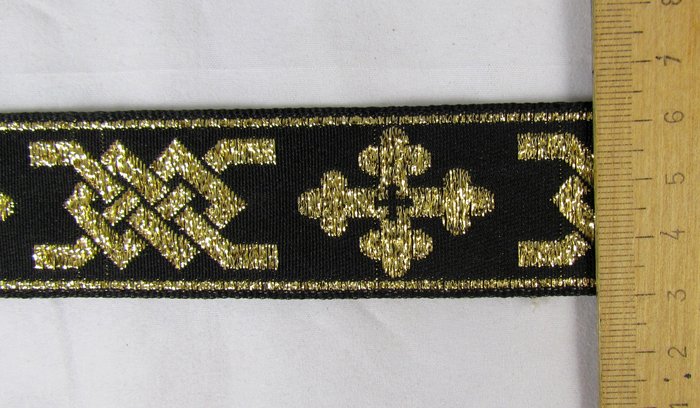 Тесьма жаккардовая, с люрексом, шир. 3-4 см