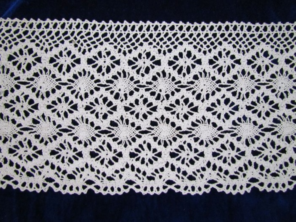 Кружево 38, плетеное