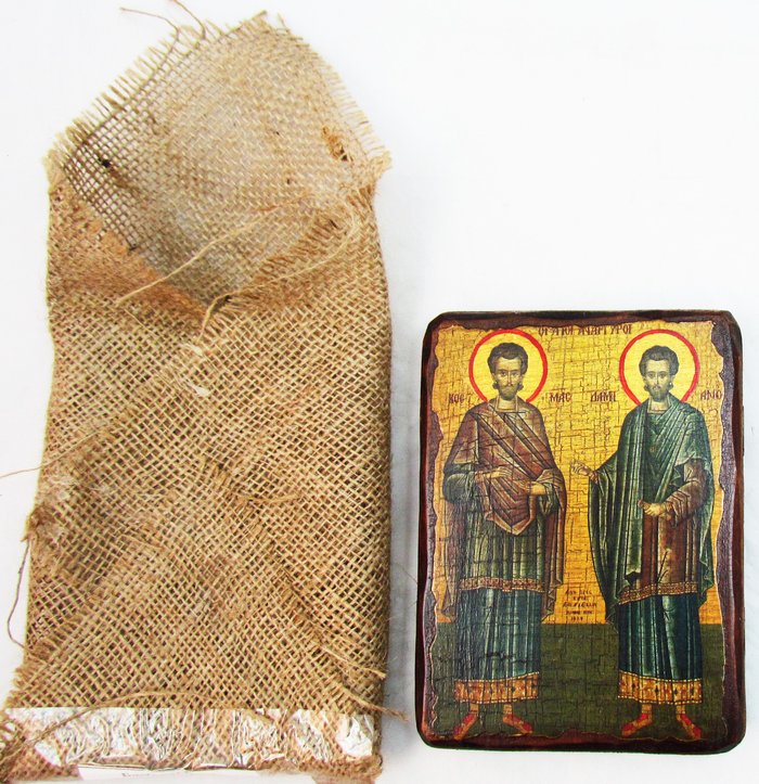Икона Косьма и Дамиан святые чудотворцы полиграфия 12,5х16,5 см на дереве, текстильная упаковка