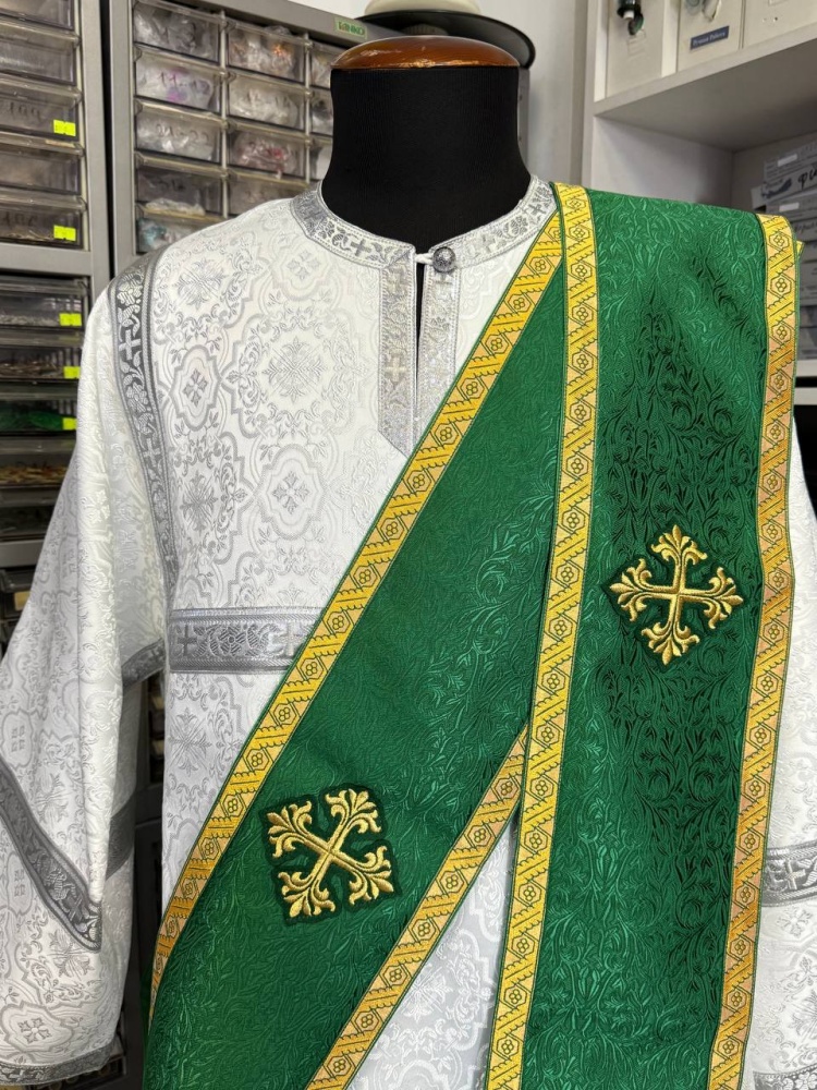 Орарь двойной зеленый с золотом, шелк, без поручей