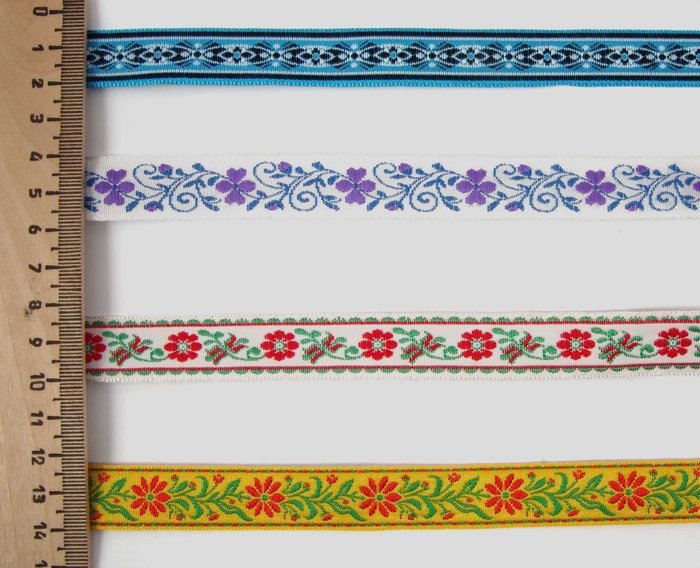 Тесьма жаккардовая, шир. 1,5-2 см