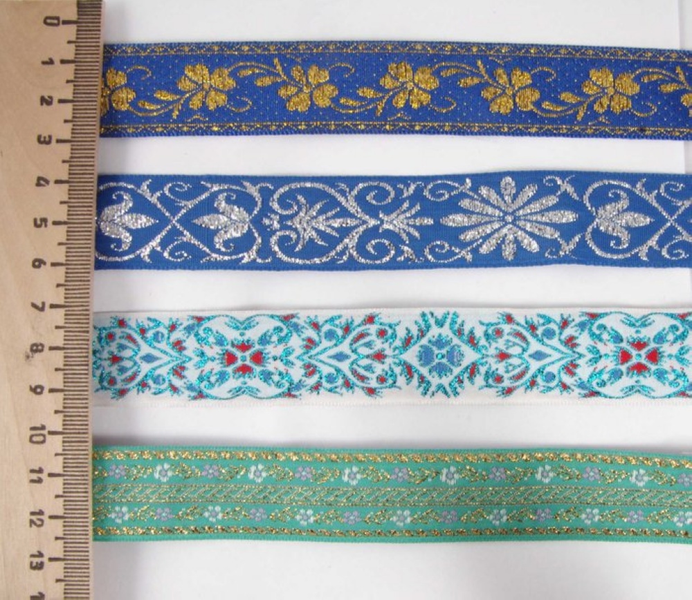 Тесьма жаккардовая, с люрексом, шир. 2-3 см