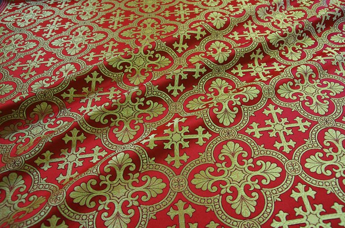 Шелк ЕКАТЕРИНА, красная с золотом с бордо окантовкой, шир. 150 см, Рахманово