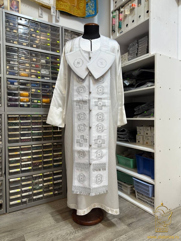 Епитрахиль + поручи, белая с серебром, вышитая, с сумочкой